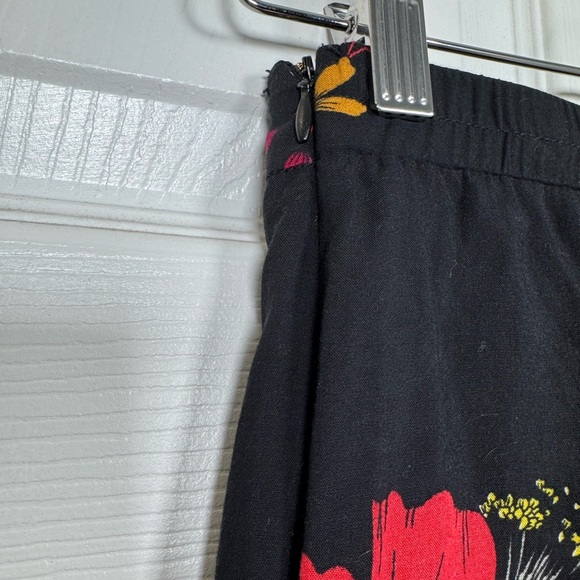 Lulus Black Floral Midi Skirt Side Slits Flowy A-Line Size S - Picture 7 of 7